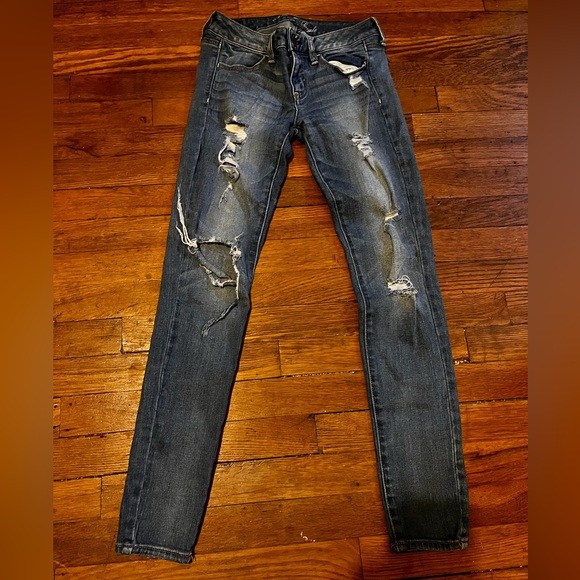 American Eagle Distressed Jeggings Women’s Size 4 - Picture 1 of 4